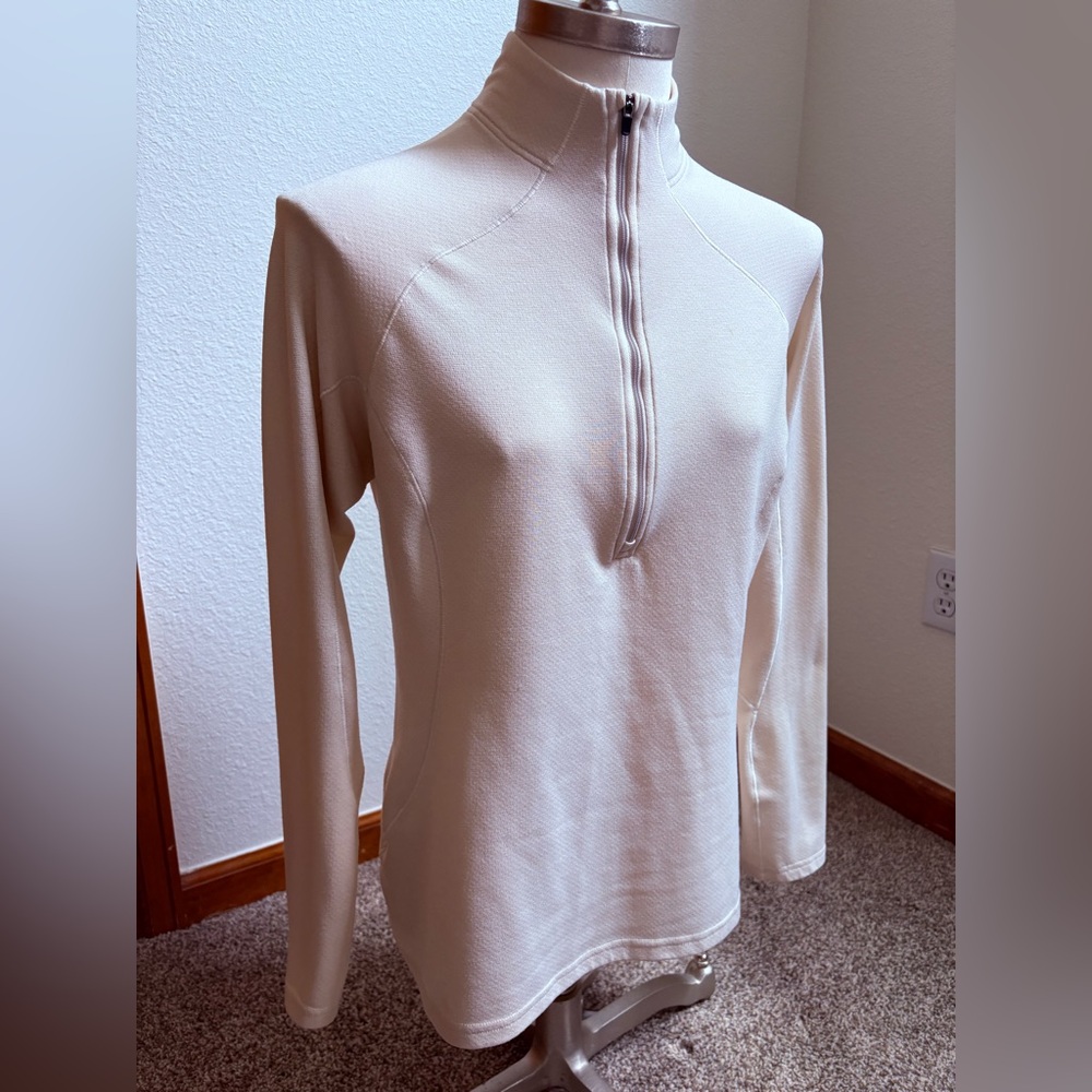 Patagonia Capilene 3 Cream Long Sleeve Quarter-Zip Top Women’s Medium